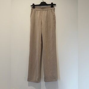 Lululemon Pants size 2